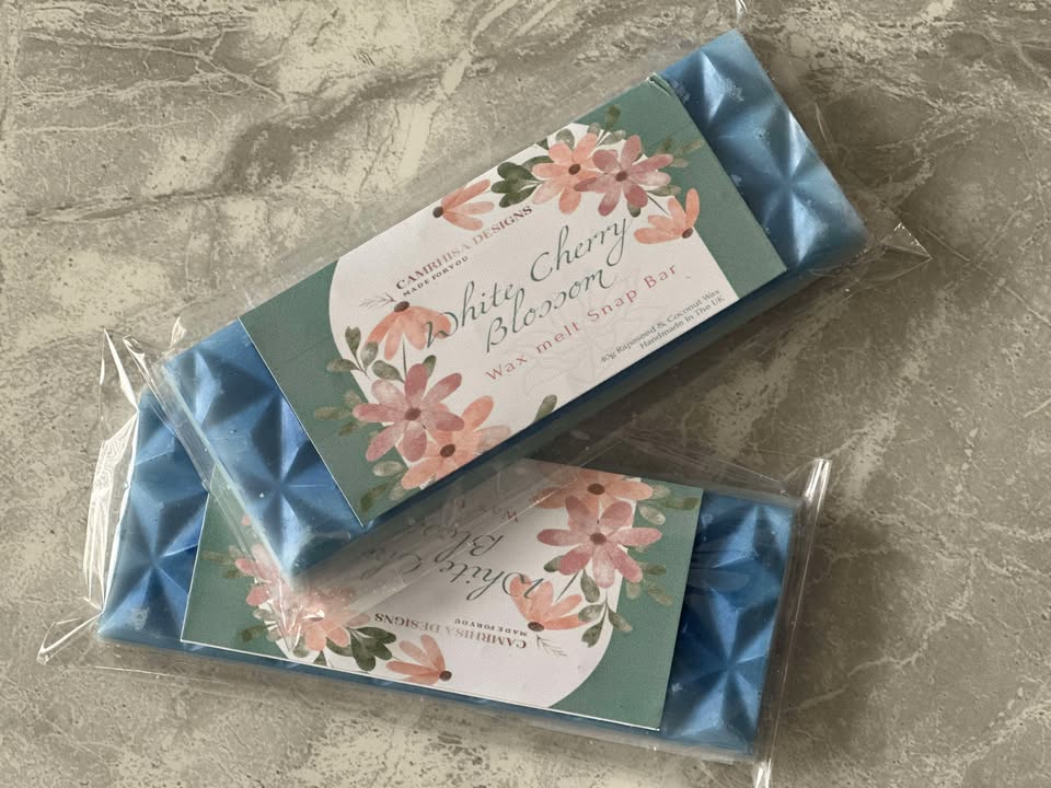 Shimmering White Cherry Blossom Snap Bar