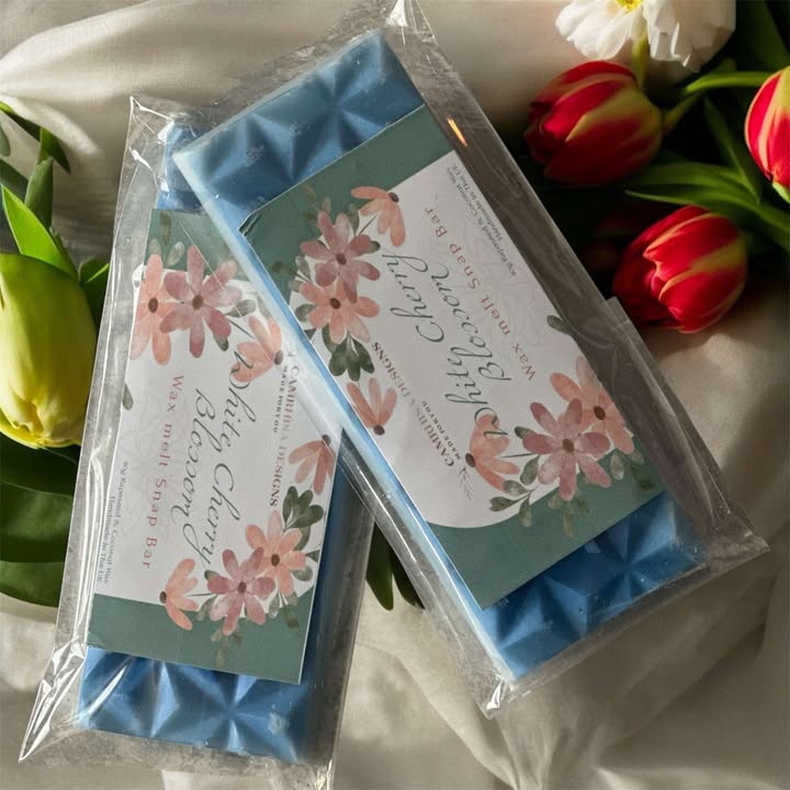 Shimmering White Cherry Blossom Snap Bar