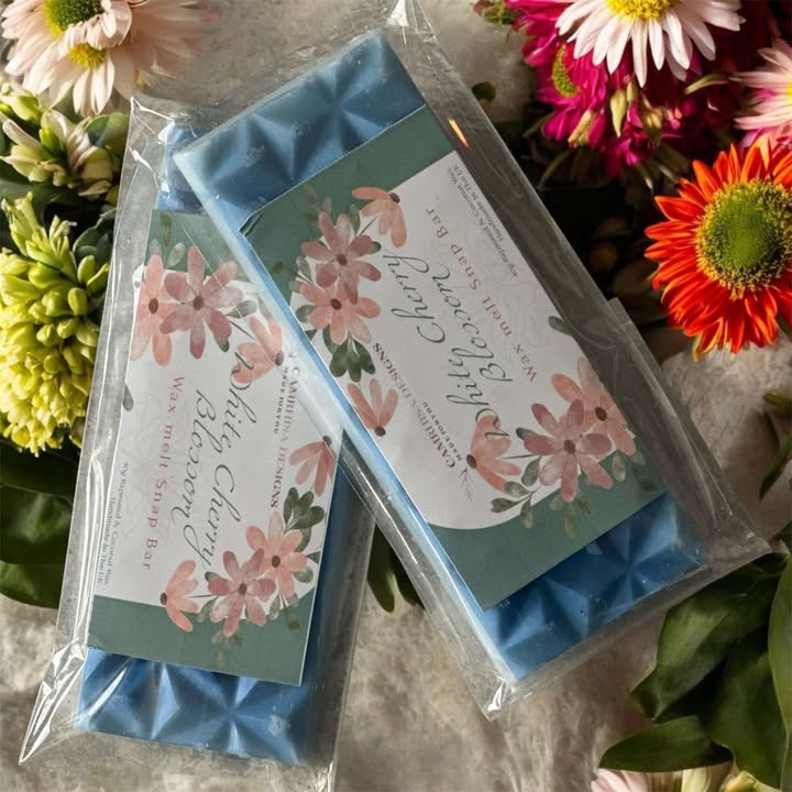 Shimmering White Cherry Blossom Snap Bar