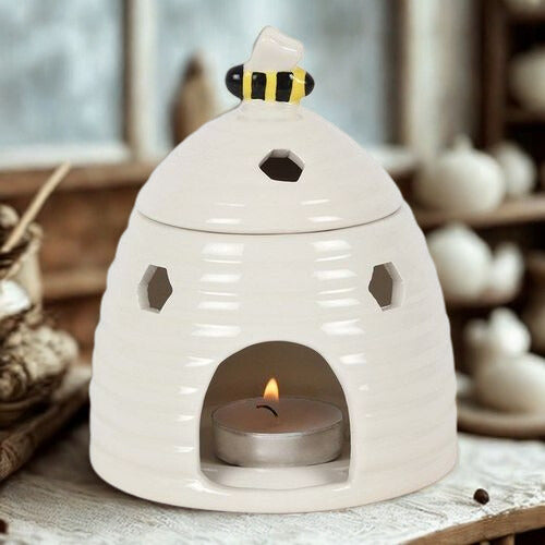 White Beehive Ceramic Oil Burner with Lid
