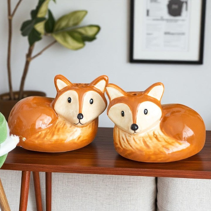 Ceramic Fox Salt & Pepper Shakers – Set of 2