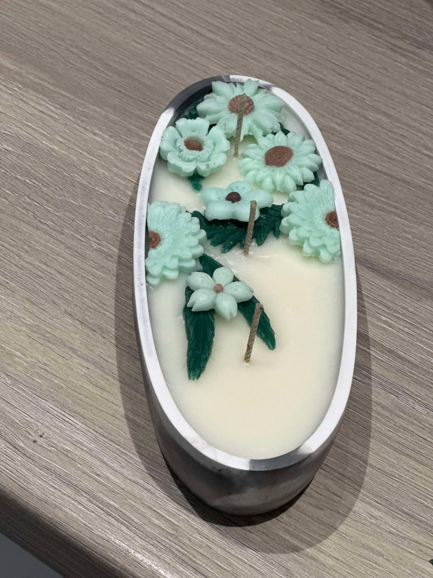 Ocean Breeze Multi-wick Scented Candle