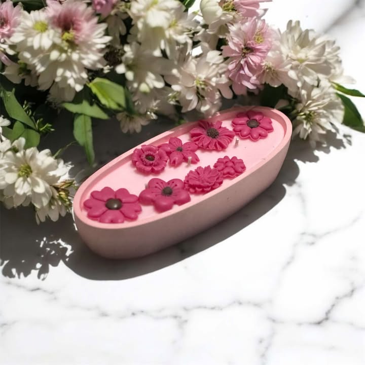 Strawberry Boat