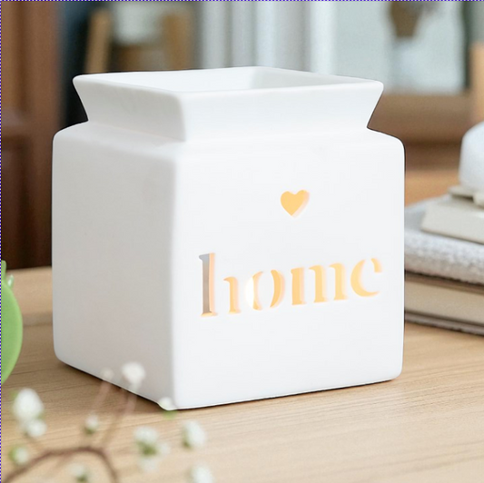White Home Cut Out Oil Burner – Fragrant, Heart-warming Décor
