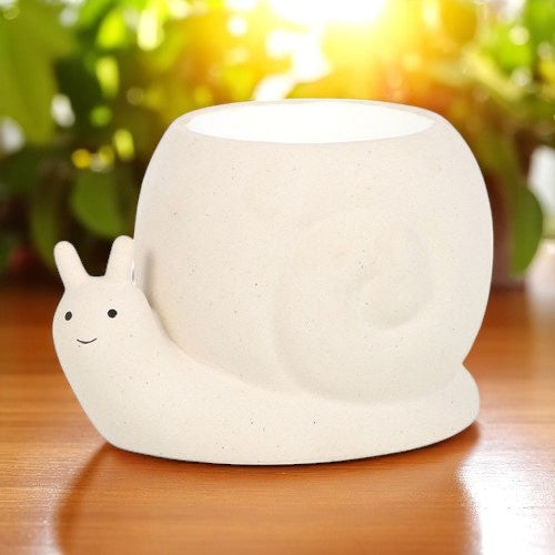 🐌 Snail Oil Burner – Contemporary Stone Finish